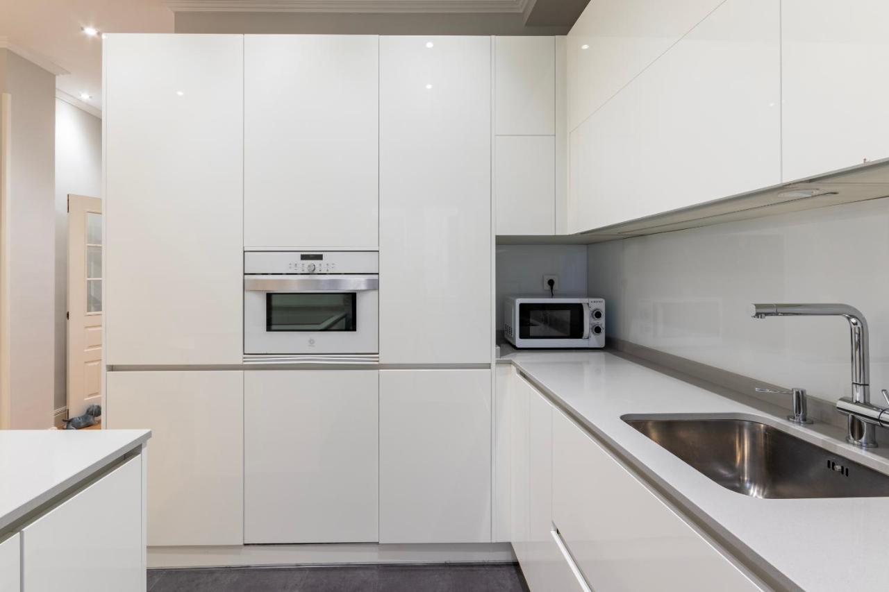 Amplio Y Elegante En Casco Viejo Con Parking Apartment Bilbao Bagian luar foto