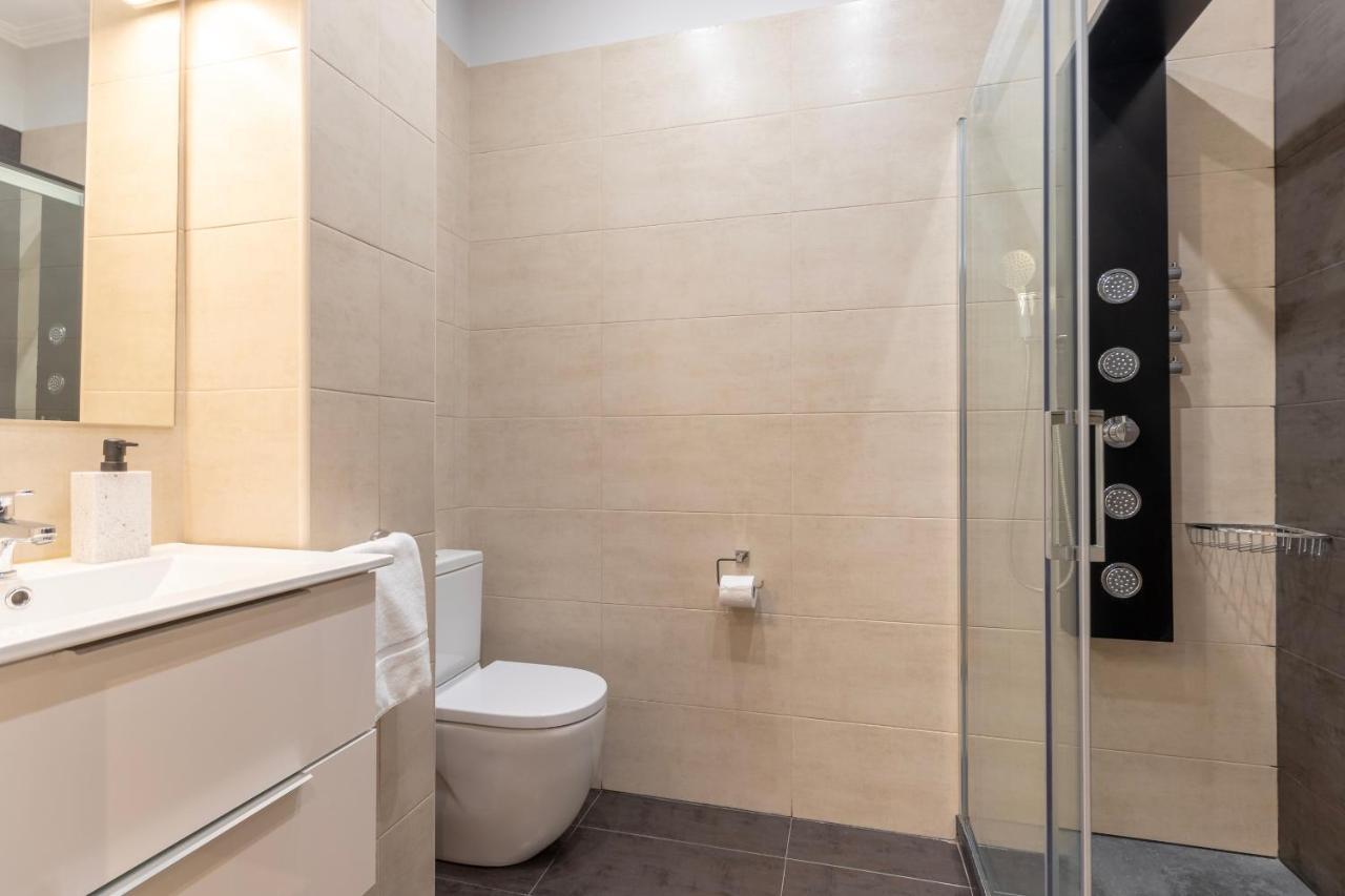 Amplio Y Elegante En Casco Viejo Con Parking Apartment Bilbao Bagian luar foto