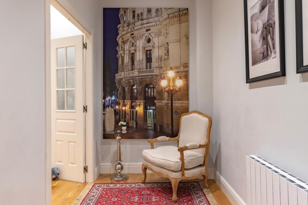 Amplio Y Elegante En Casco Viejo Con Parking Apartment Bilbao Bagian luar foto