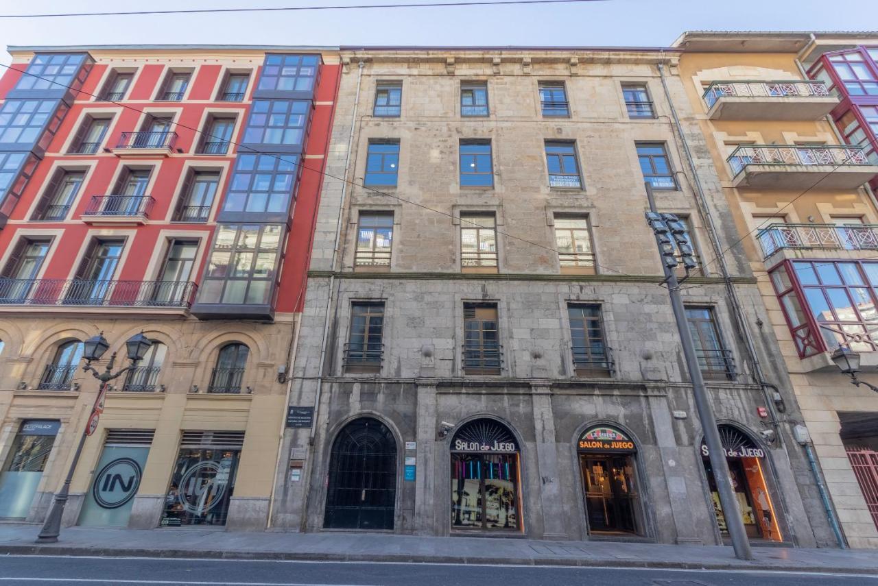 Amplio Y Elegante En Casco Viejo Con Parking Apartment Bilbao Bagian luar foto